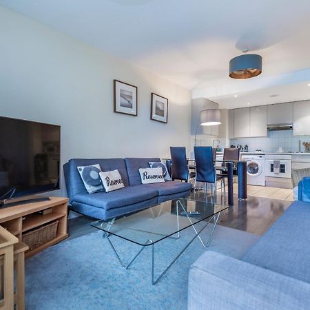 Battersea Power Station Apartment London Exteriör bild